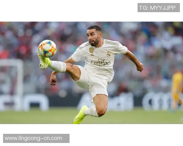 足球明星离谱穿搭大揭秘时尚与个性的奇妙碰撞